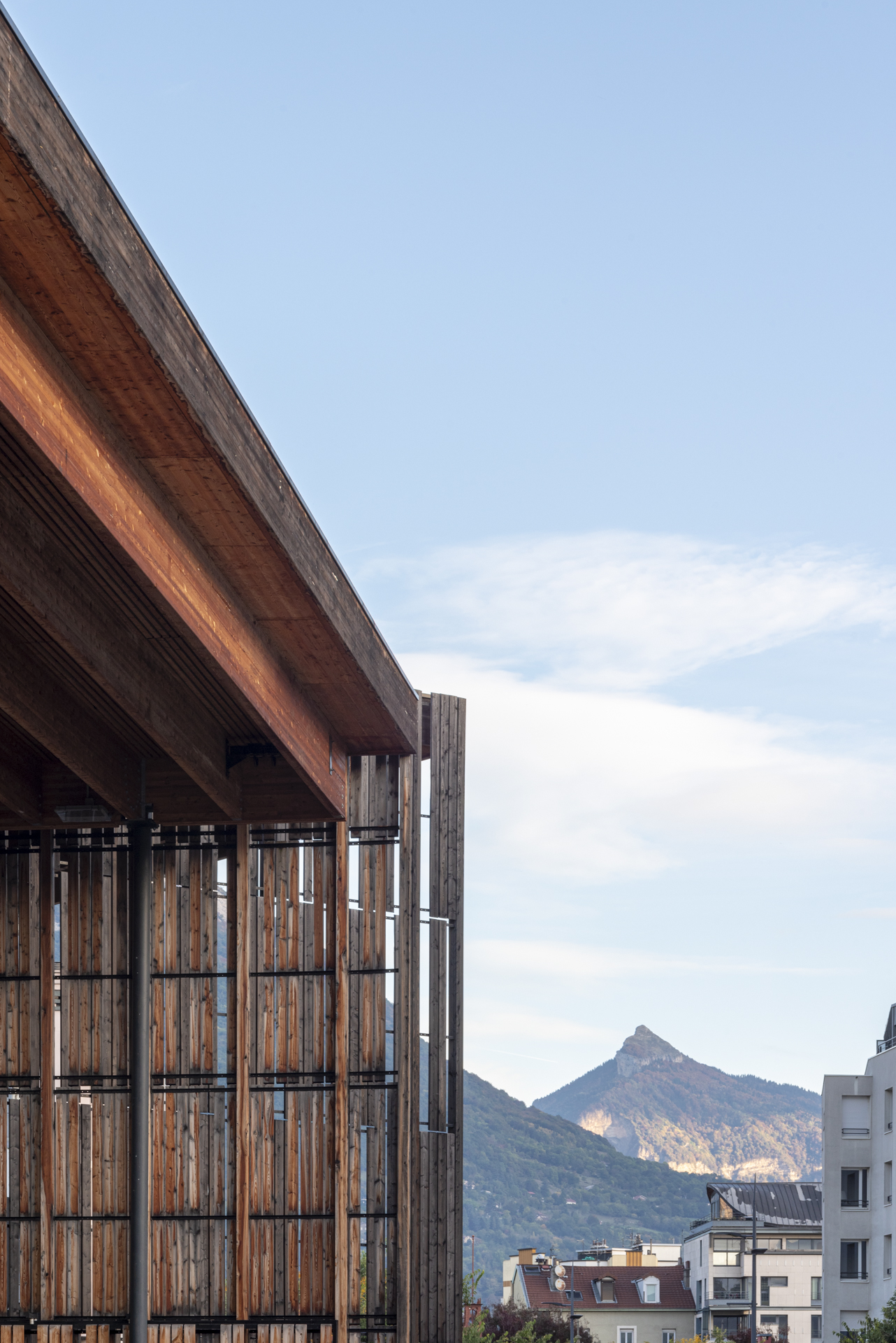 Photographie d'architecture montrant la belle électrique à grenoble