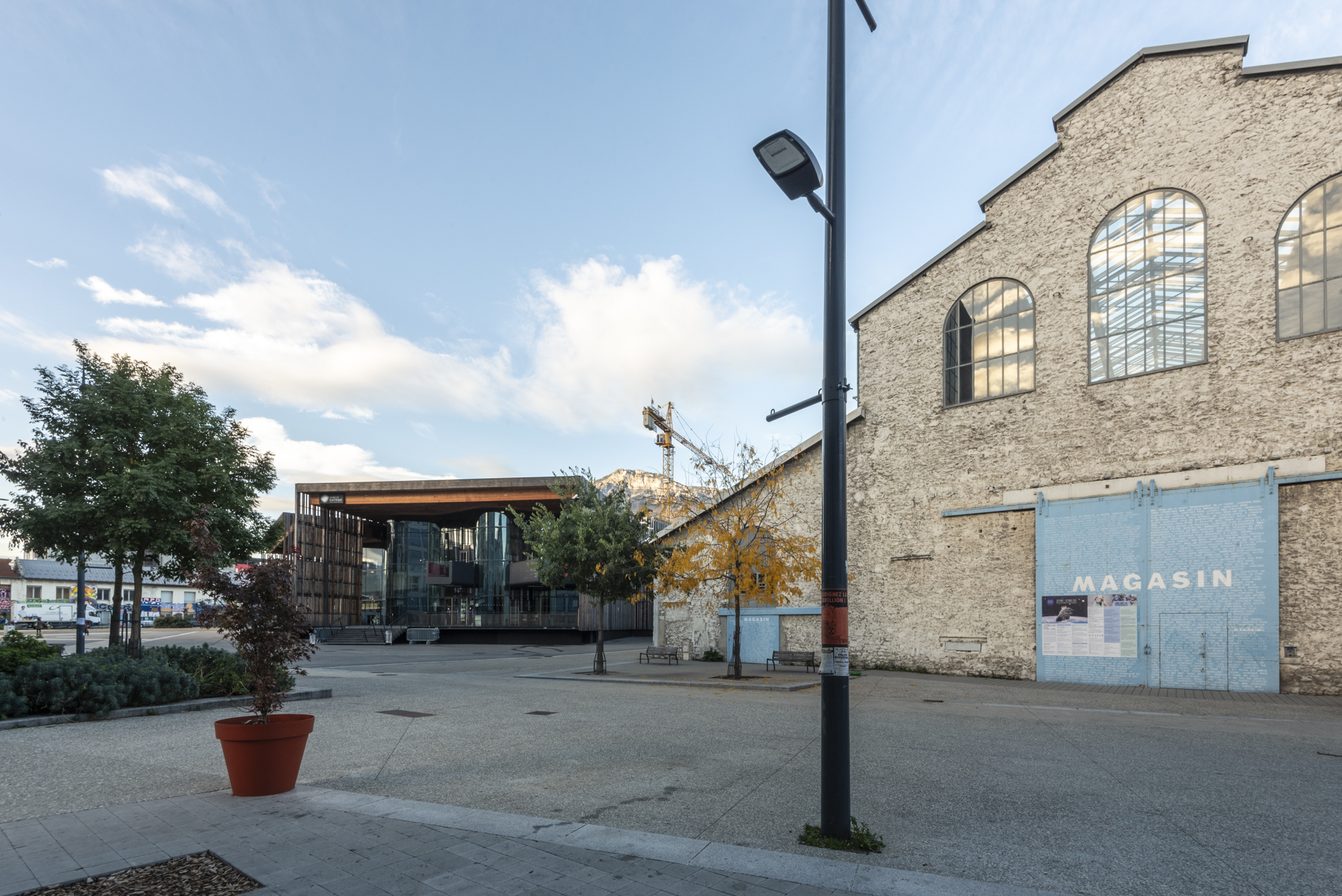 Photographie d'architecture montrant la belle électrique à grenoble