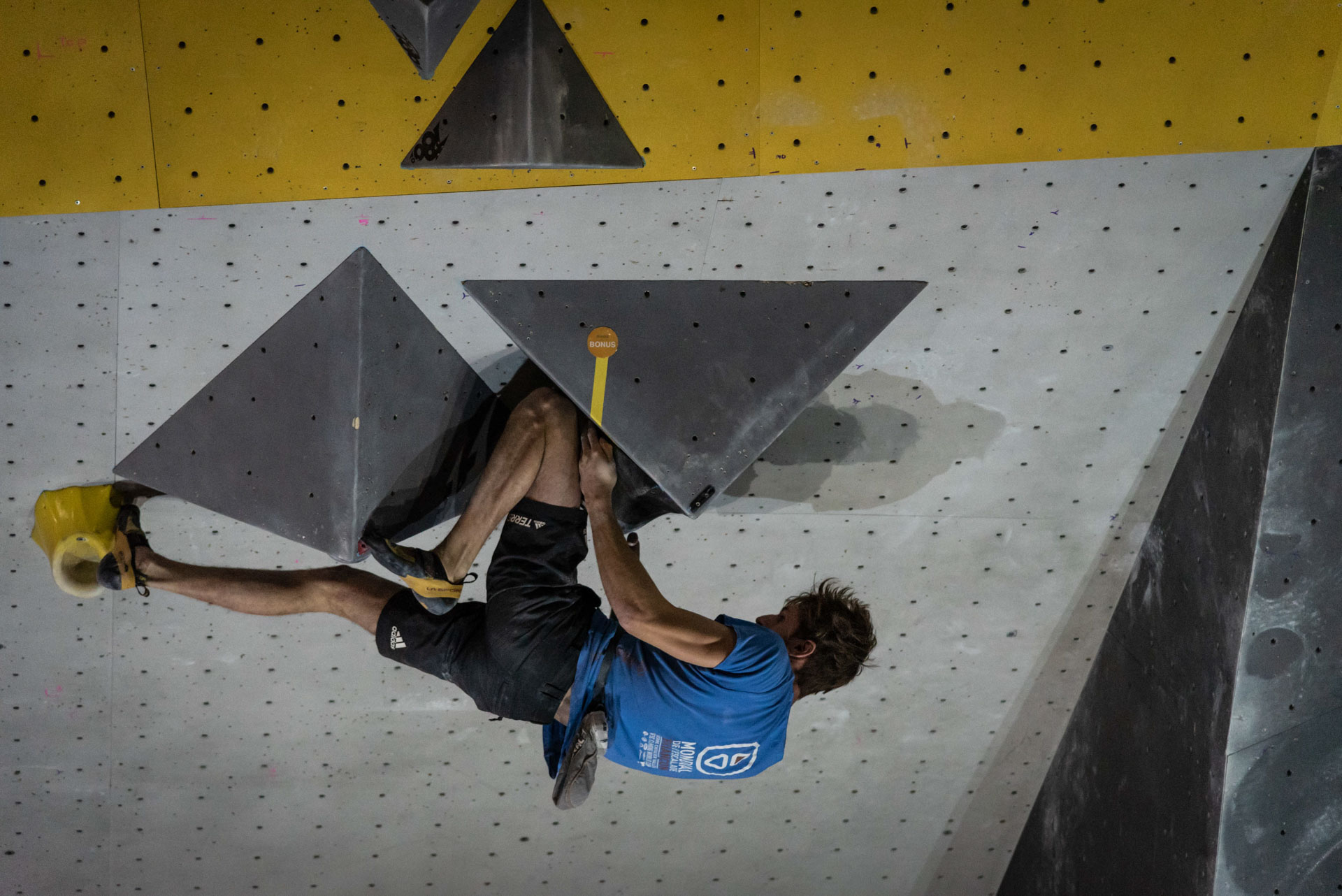 Photo d'escalade de bloc - Mroc Villeurbanne