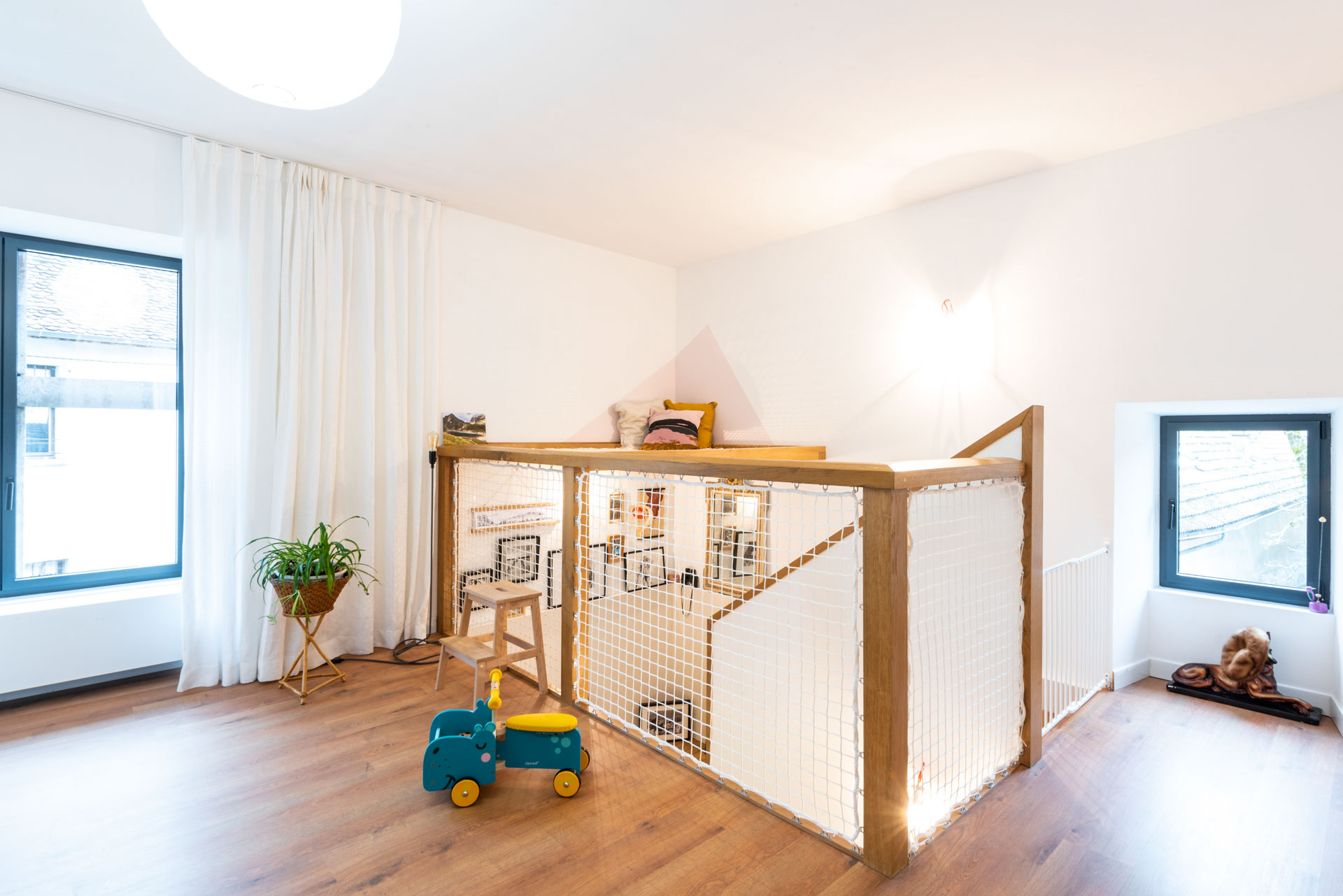 photo d'architecture d'intérieur présentant la maison Bomais