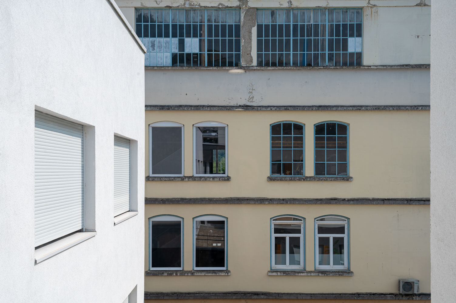 Photographie d'architecture de l'EHPAD de Saint Rambert en Bugey