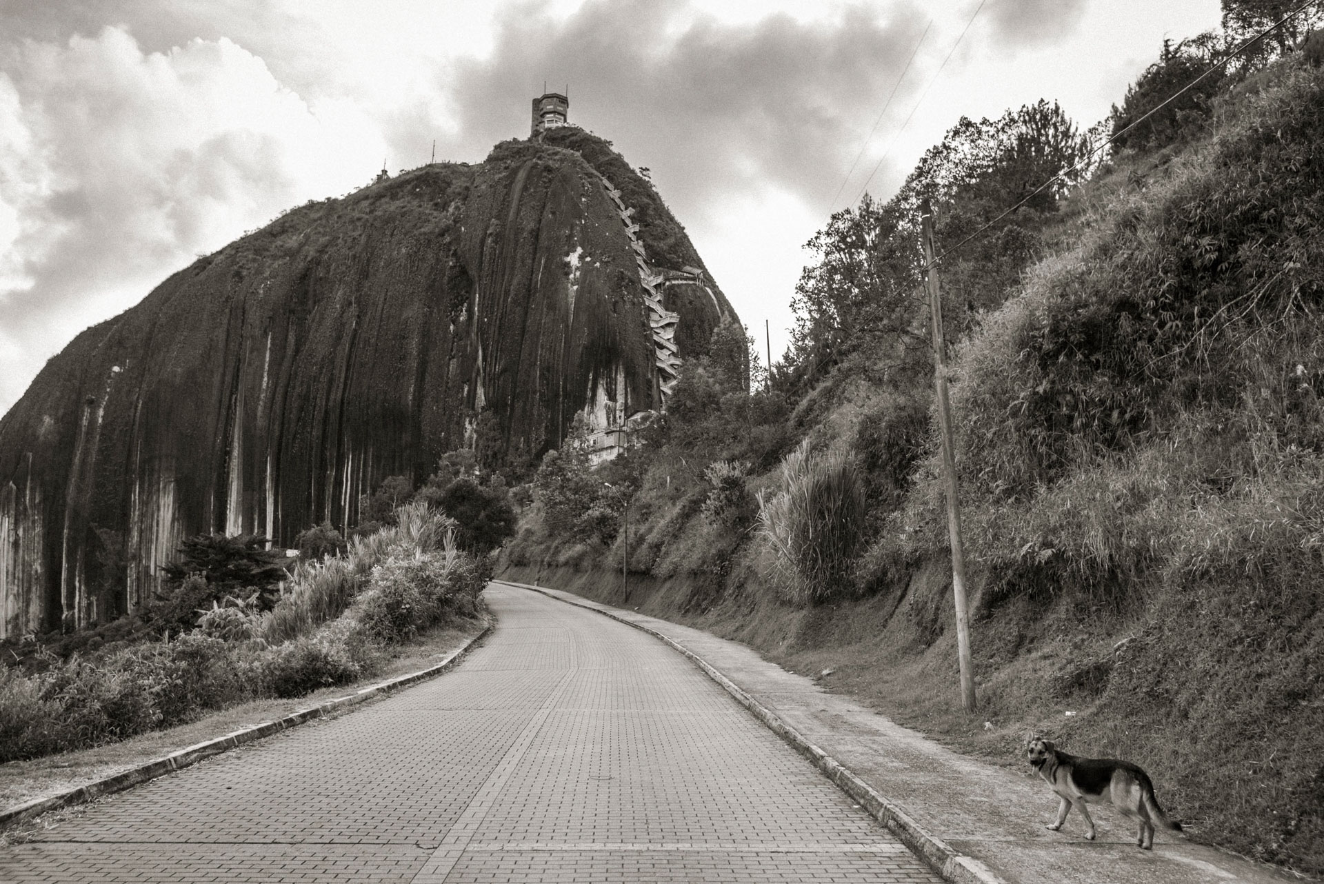 photo de paysage du pinon des piedra, Colombie