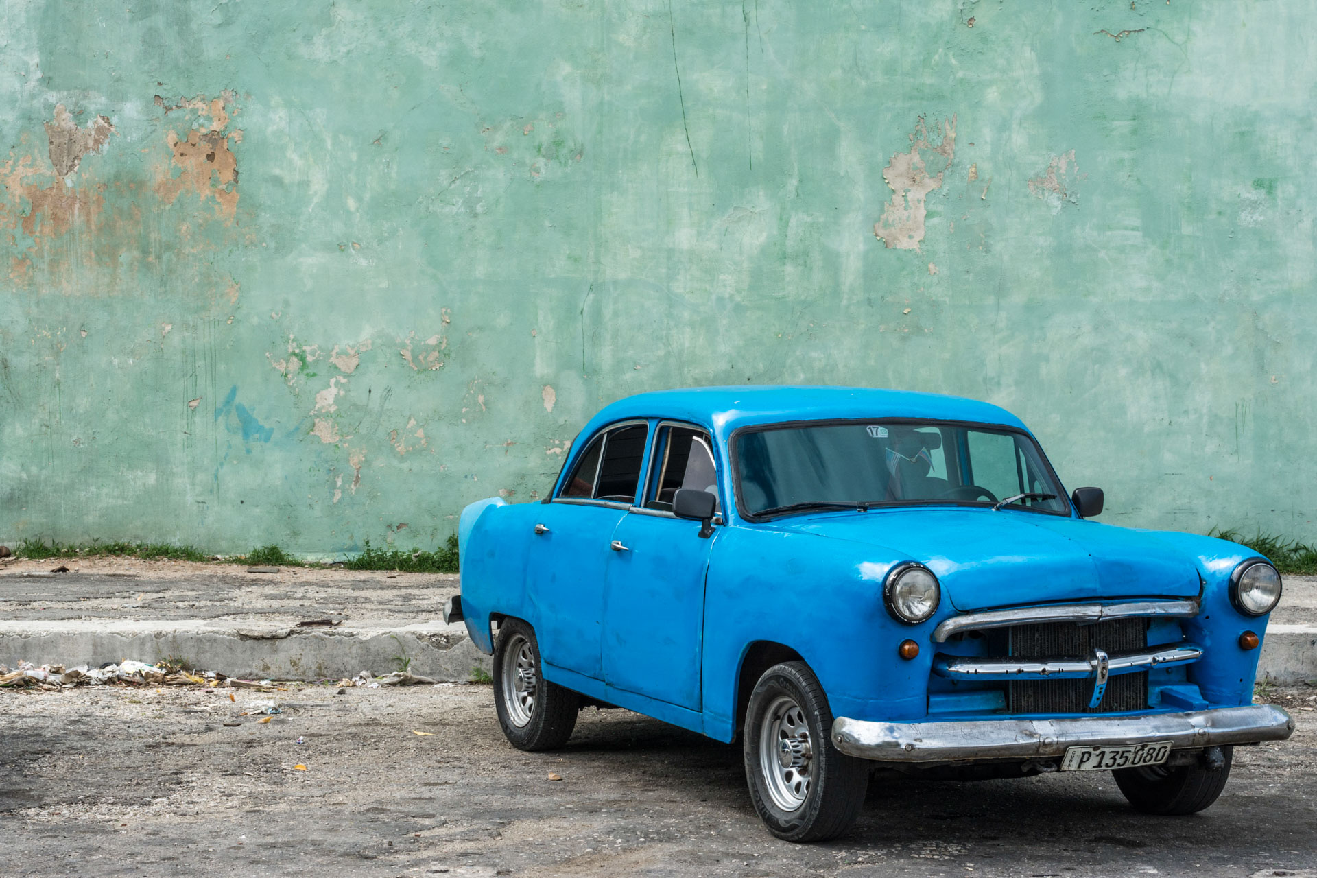 photo de paysage d'une voiture à La Havane