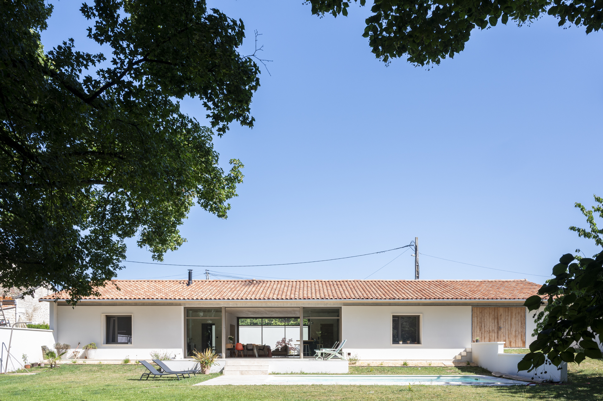 Nicolas Richard, photographie d'architecture d'une maison contemporaine à Gond-Pontouvre