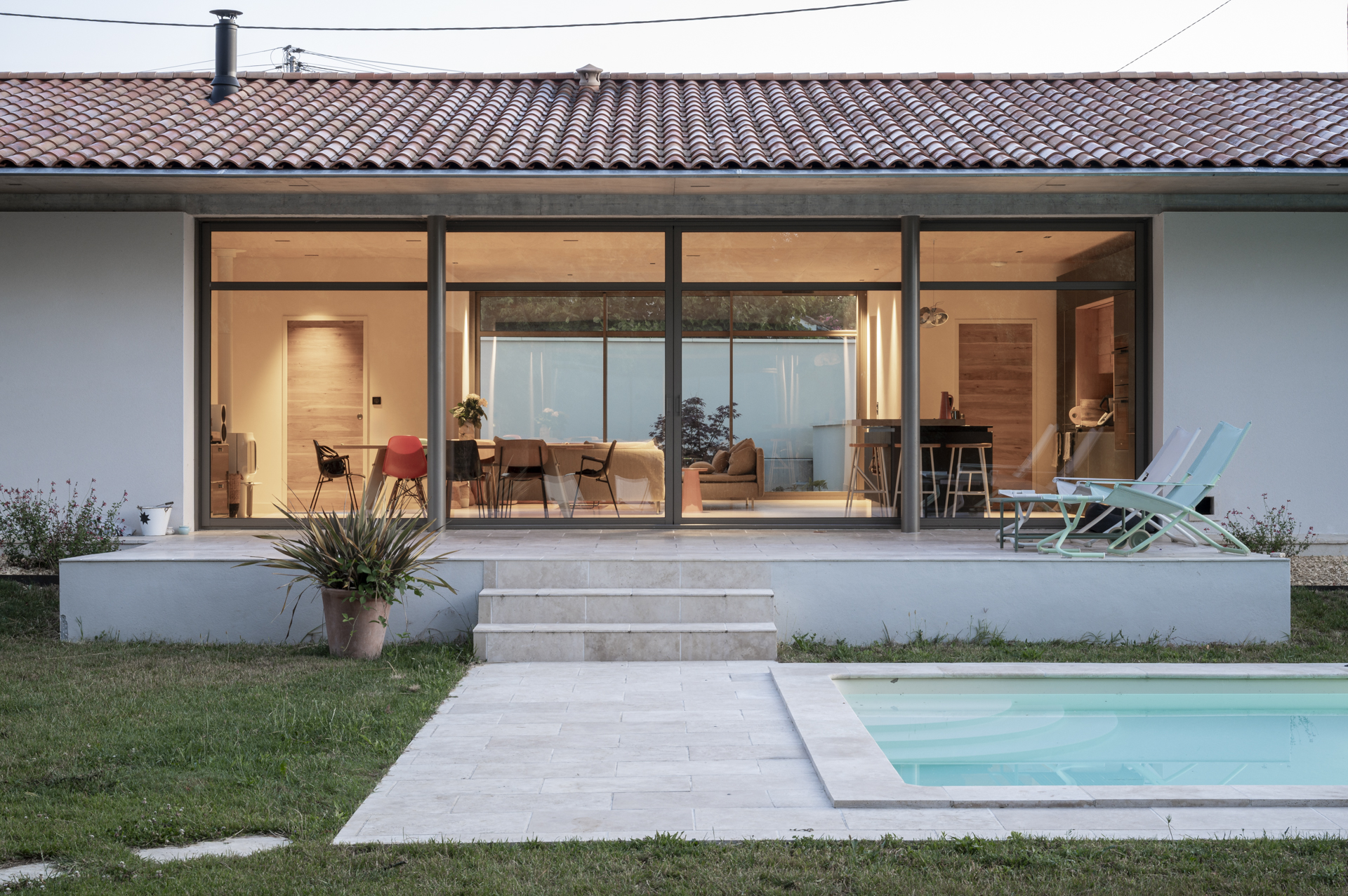Nicolas Richard, photographie d'architecture d'une maison contemporaine à Gond-Pontouvre